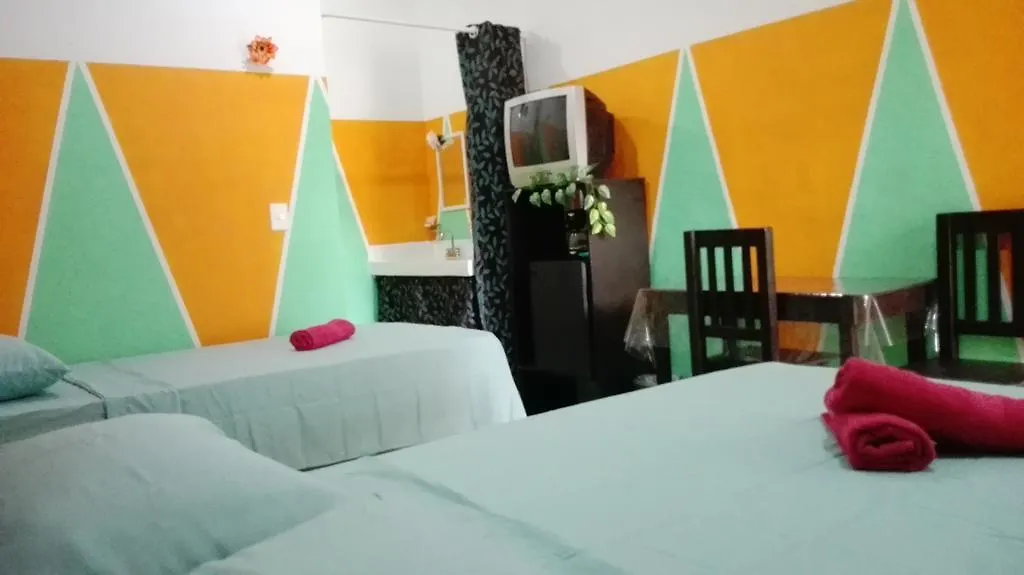 بيت ضيافة Appartamenti Melissa 2 بلايا ديل كارمن